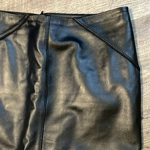 VS Genuine Leather Skirt by Victoria Secrets - Picture 2 of 12